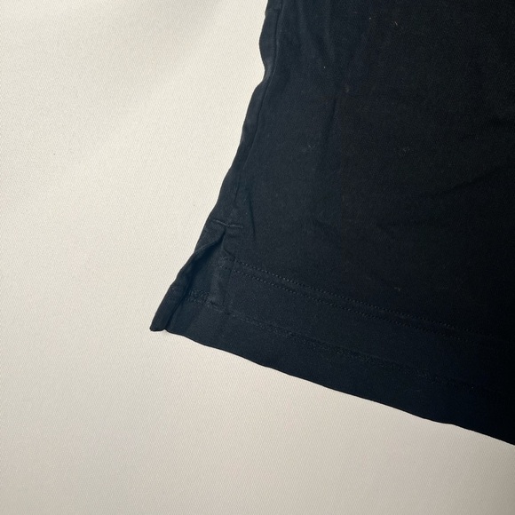 BLACK BOXY MENS UNIQLO T SHIRT - Picture 3 of 4